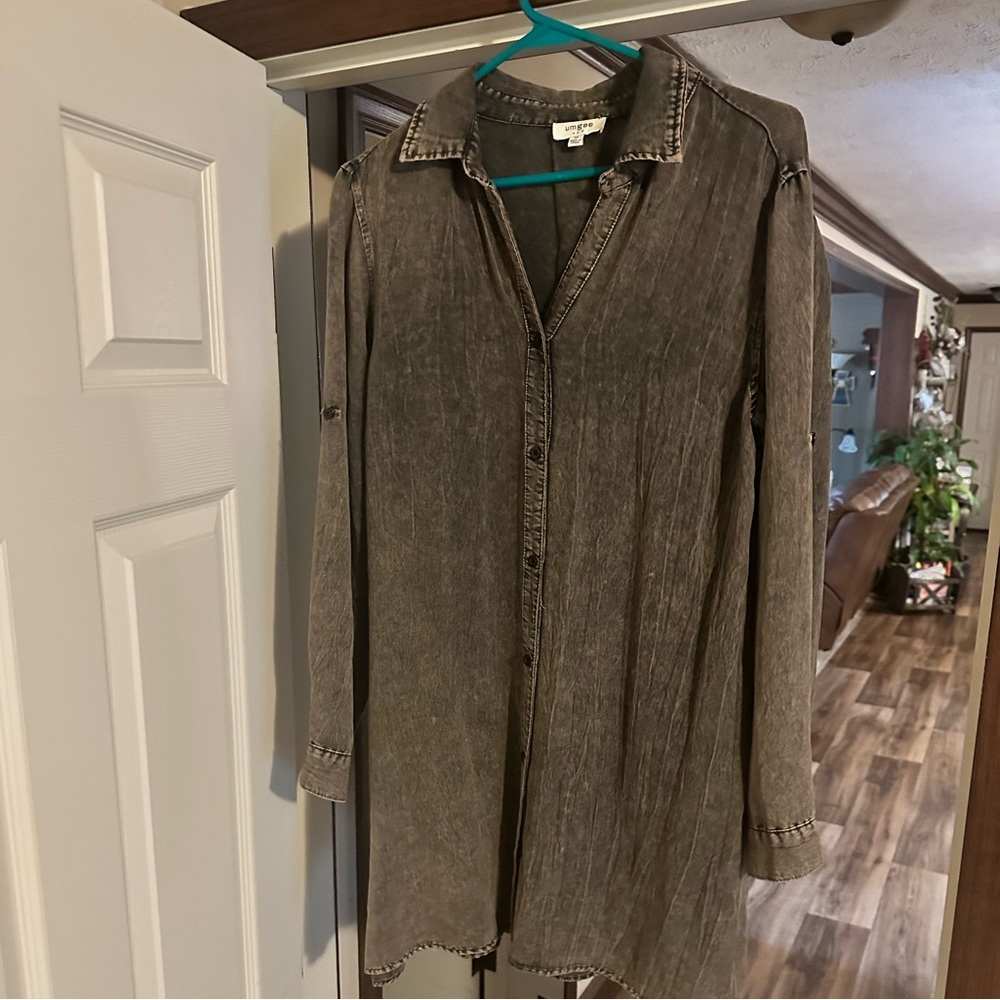UMGEE oversized shirt